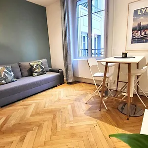 Escale 2 - Part Dieu Appartement